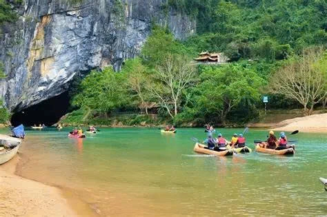Grand Vietnam
