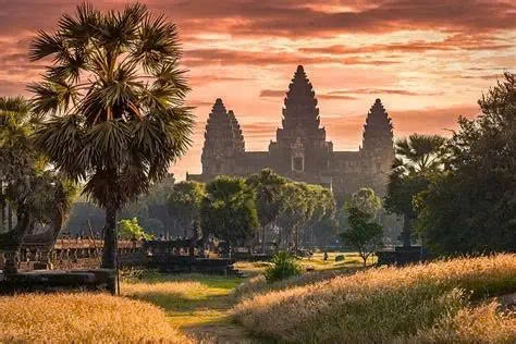 Challenging Vietnam & Cambodia Family Tour
